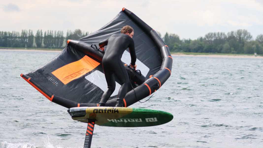 Windfoil, Wing, SUP: Crossoverboard Patrik Foil A.I.O. im Test