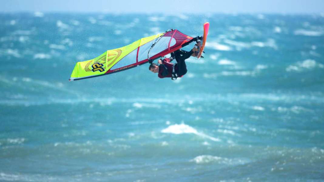World Cup Japan: Kick-off for the waver in Omaezaki