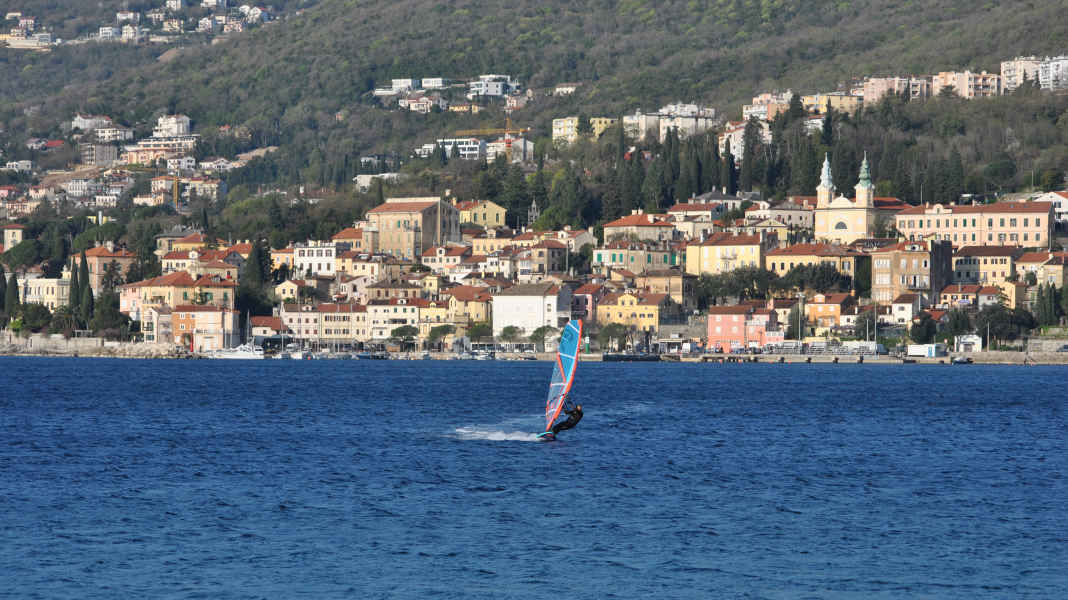 Road trip: Cavazzo, Croatia, Croce - Woife Strasser on a windsurfing tour