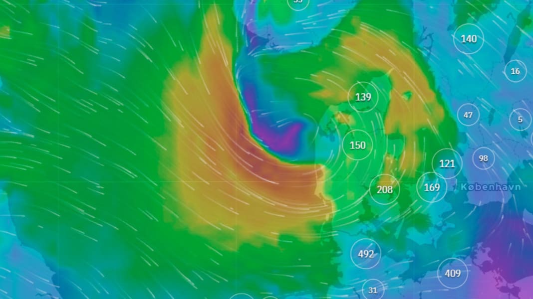 Windfinder: How wind forecasts are created, the difference between forecast and super-forecast