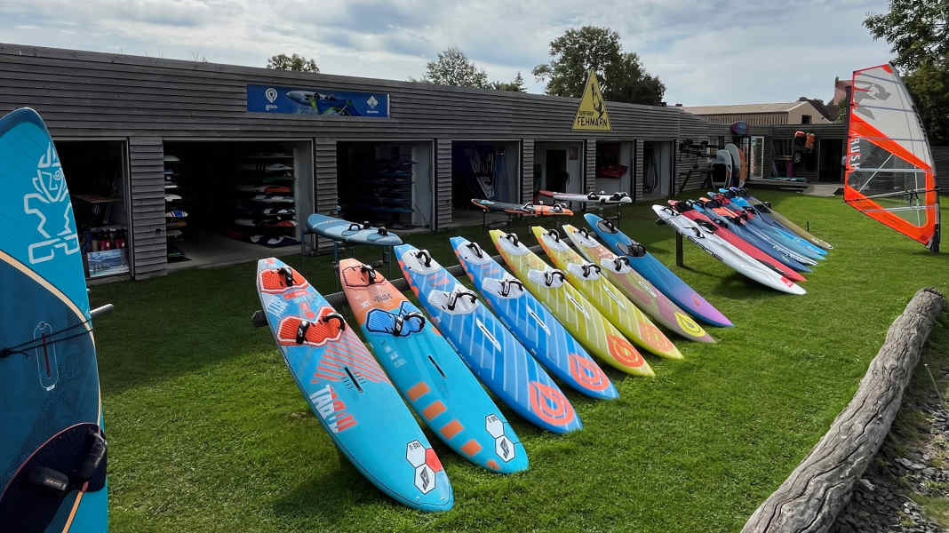 Events: Surfshop Fehmarn mit Flohmarkt & Materialpräsentation