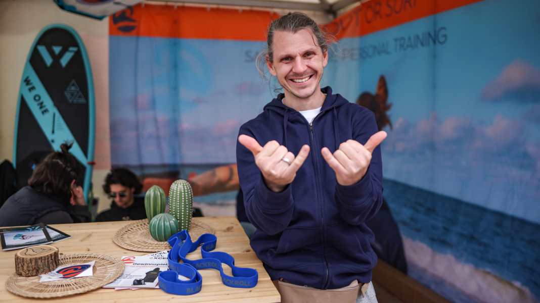 Messe-Stellplatz: Surf-Festival Camp bei der boot 2025 - Schlafen, Feiern und Trainieren