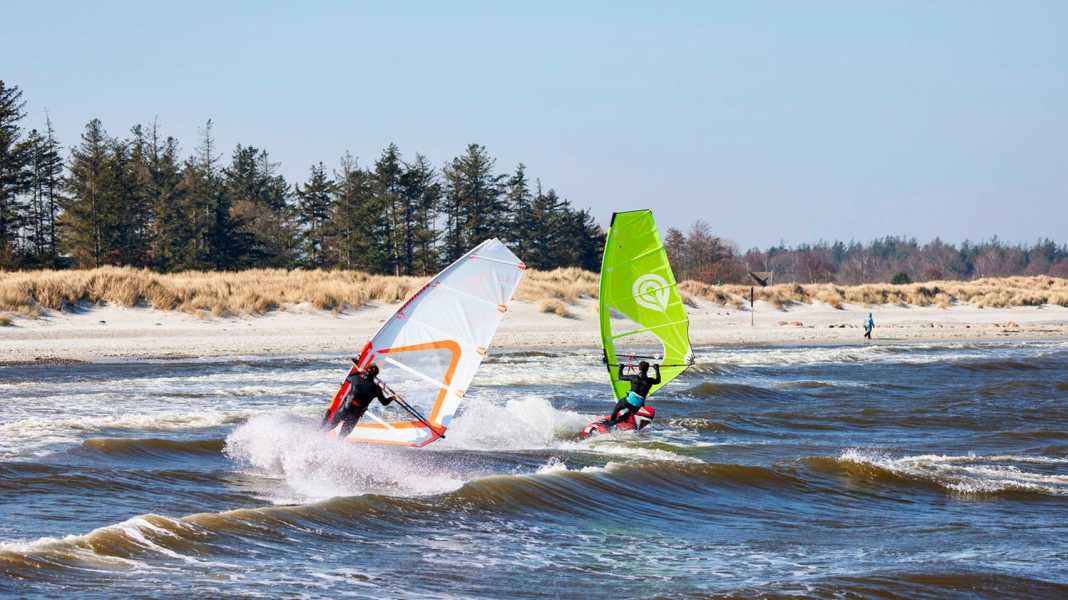 Test Freemove sail 5.7 (2022) - all features & details