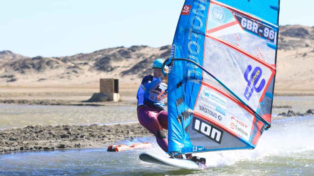 Lüderitz Speed Challenge: Jenna Gibson schraubt ihren Weltrekord weiter in die Höhe