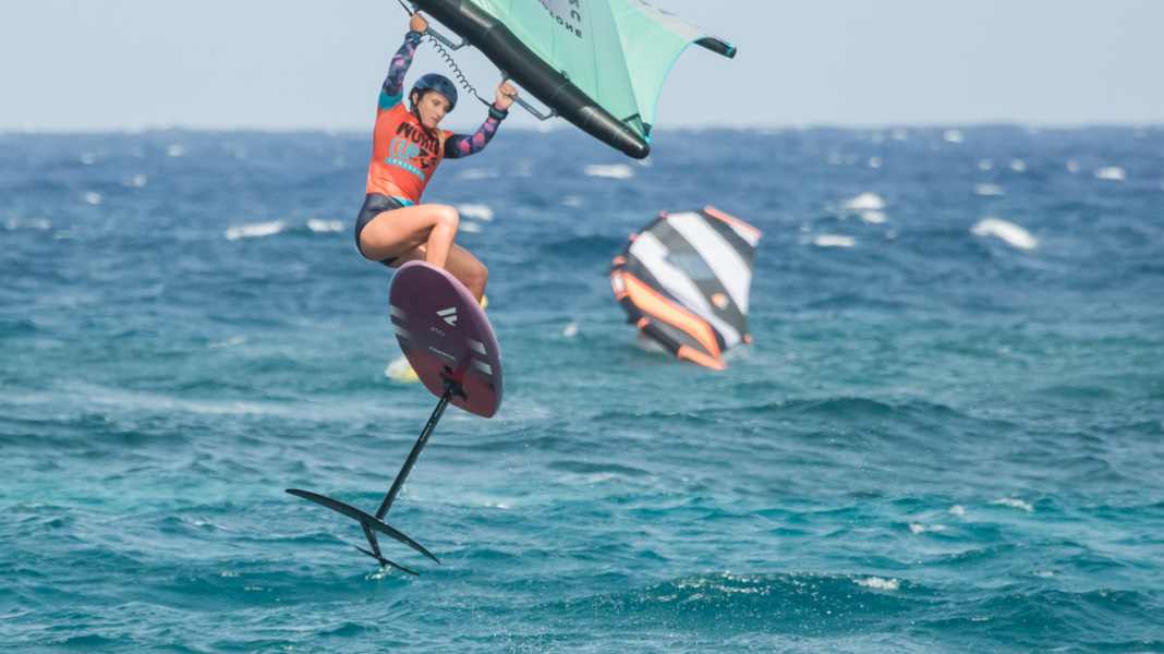 Wingfoil World Cup Lanzarote - Paula Novotna wins in freestyle