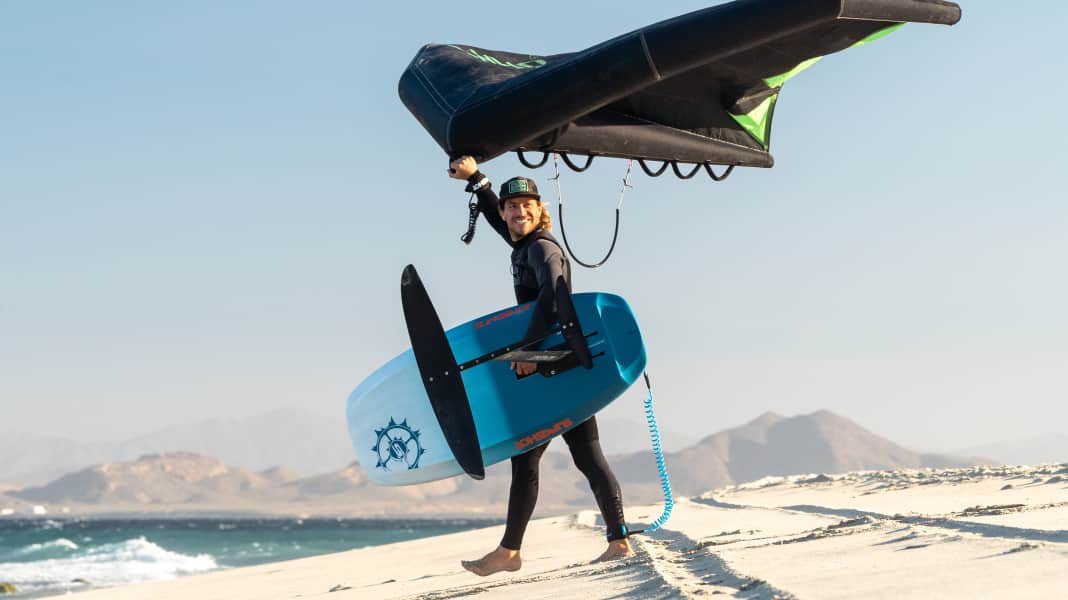 Carrying and storing the wing - tips for wingsurfing beginners