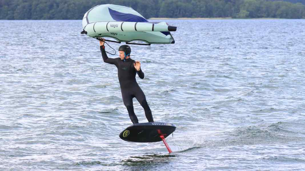 Vayu Aura in test - the wing with handles and boom system
