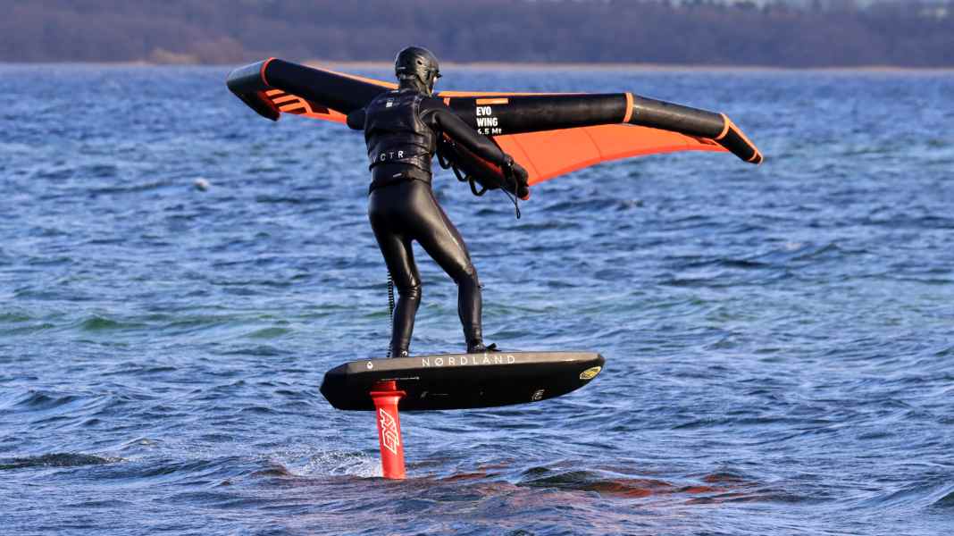 Axis BSC 970 - the wingsurf all-round foil in the test