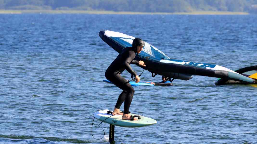 Das Wingfoil-Board Vayu Fly im Test