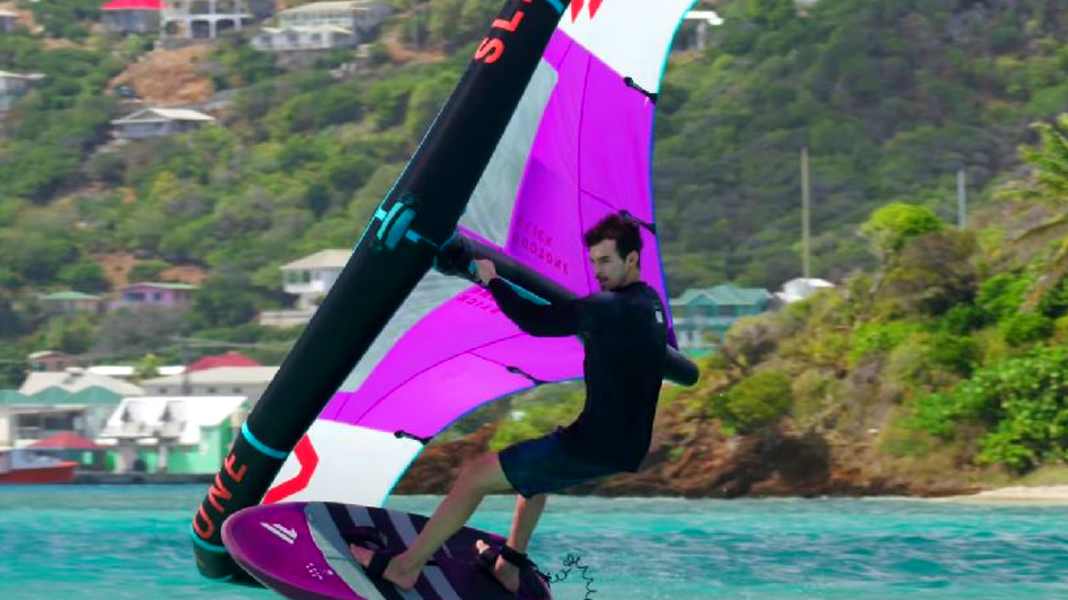 Upwind 360 - neue Wingfoil-Manöver aus der Wing Academy