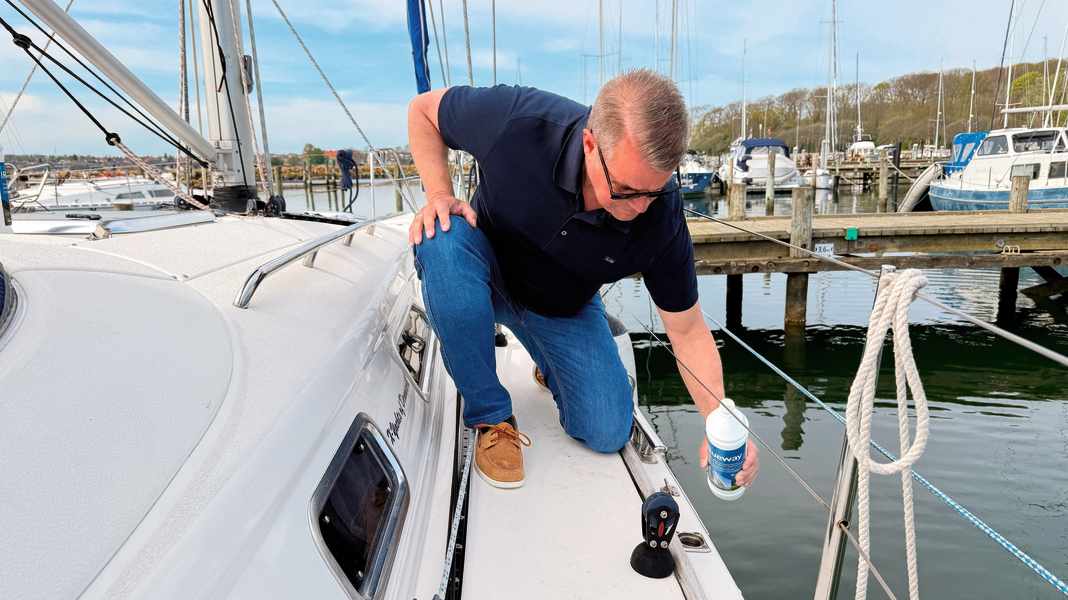 Drinking water: Clean tank without chemicals