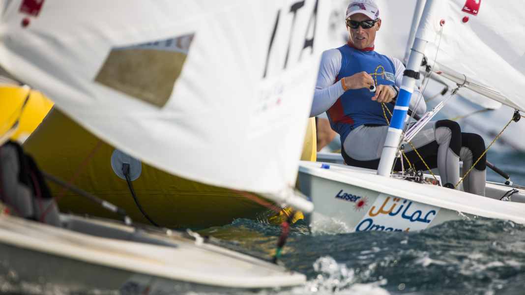 Racing rules: How to reduce crashes at regattas