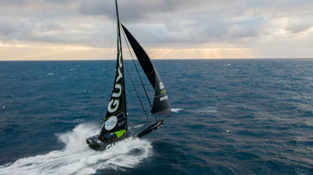 The Ocean Race: “Guyot” muss mit Rumpfschaden Kapstadt anlaufen