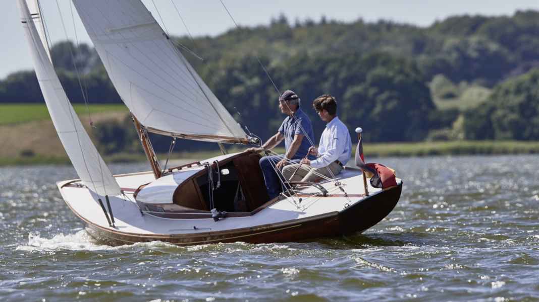Insurance: At the best age?