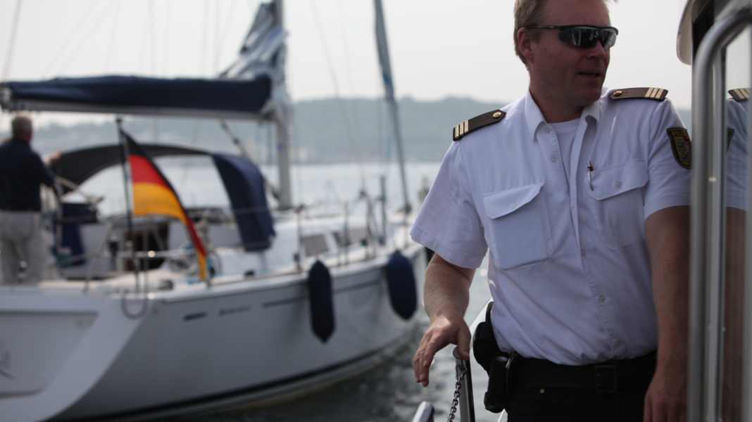 Police checks: More than 200 offences - officers issue warnings and fines