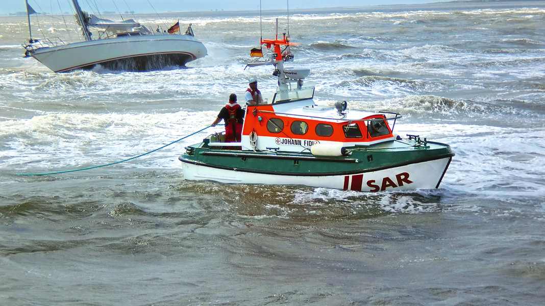 Danger of accidents: 10 tips on how to safely navigate through sea calms