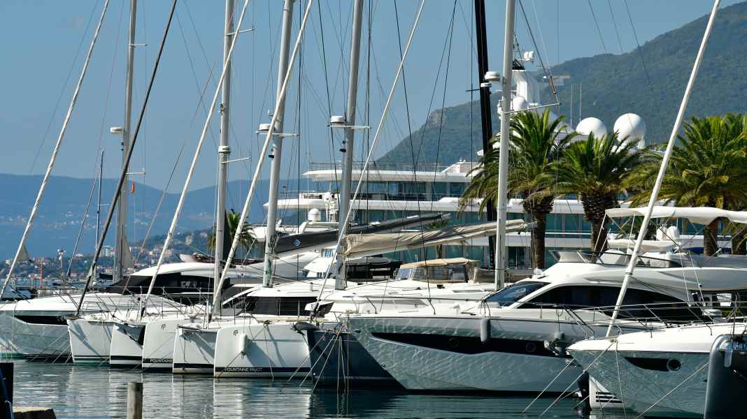 Adriatic: Tax-free diesel in Montenegro again - without a minimum stay