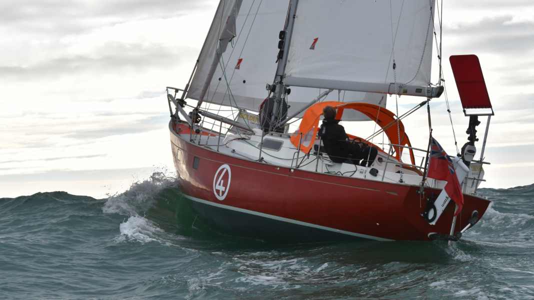 Golden Globe Race: Knockdown wirft Simon Curwen aus der Wertung