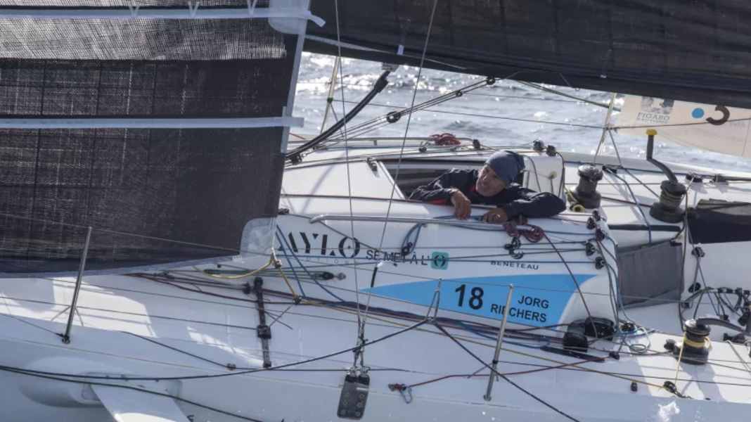 53. La Solitaire du Figaro: Jörg Riechers nach „Blackout“ im Ziel