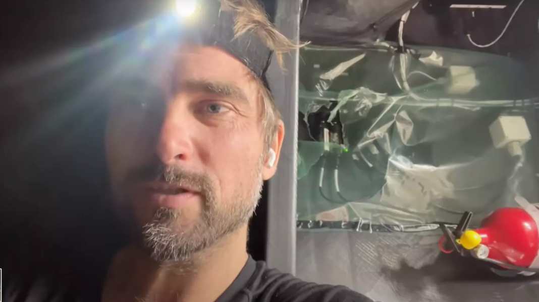 Route du Rhum: Boris con un problema tecnico "non è più in gara".