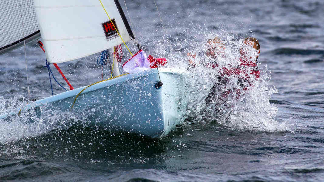 Problemi alle orecchie: Anche i marinai possono contrarre l'"orecchio del surfista".