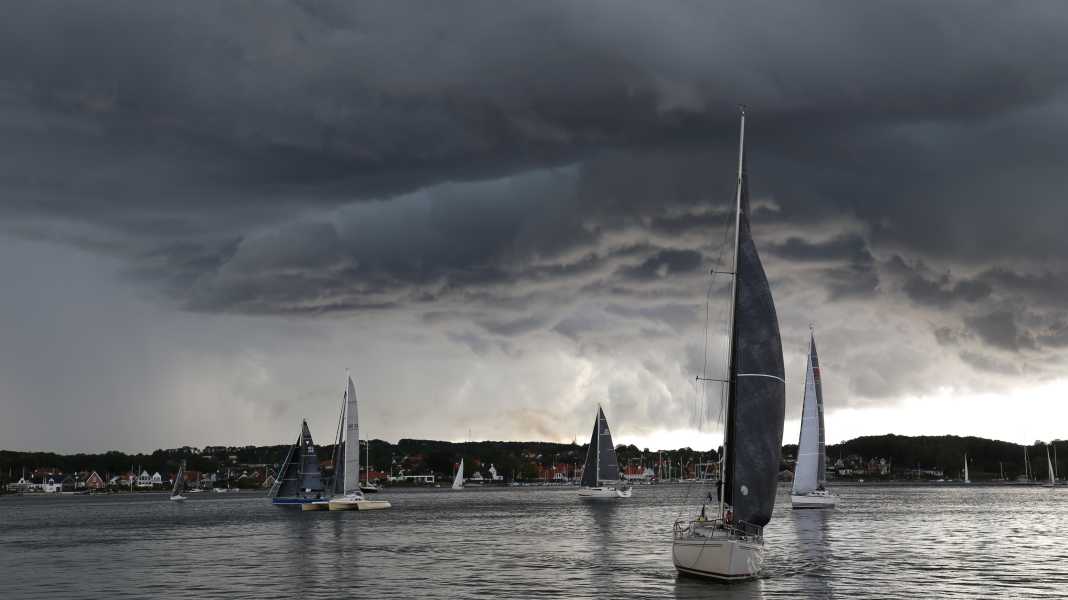 Silverrudder 2022: Von Ballerstart, Gegenstrom, Flauten-Finish, und warum es dennoch magisch war