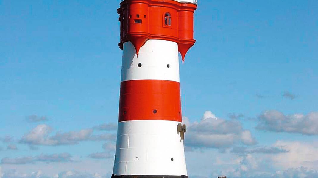 Roter Sand lighthouse: Maritime monument in danger