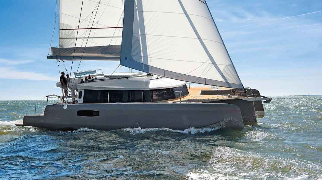 Test della barca: Neel 51: trimarano da crociera dalla Francia