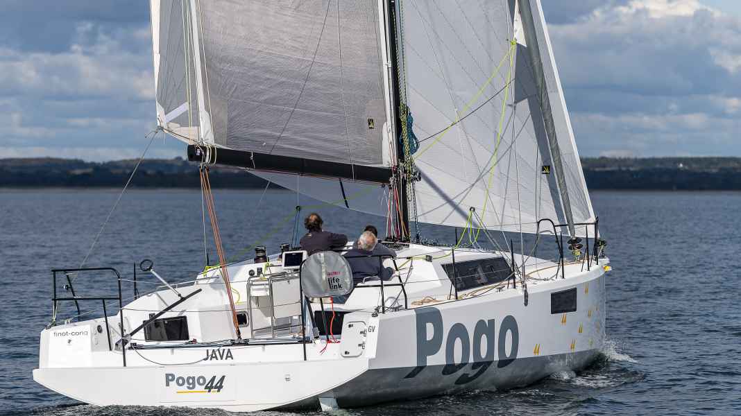 Nouveaux bateaux : Voile déployée : les premières photos du nouveau Pogo 44