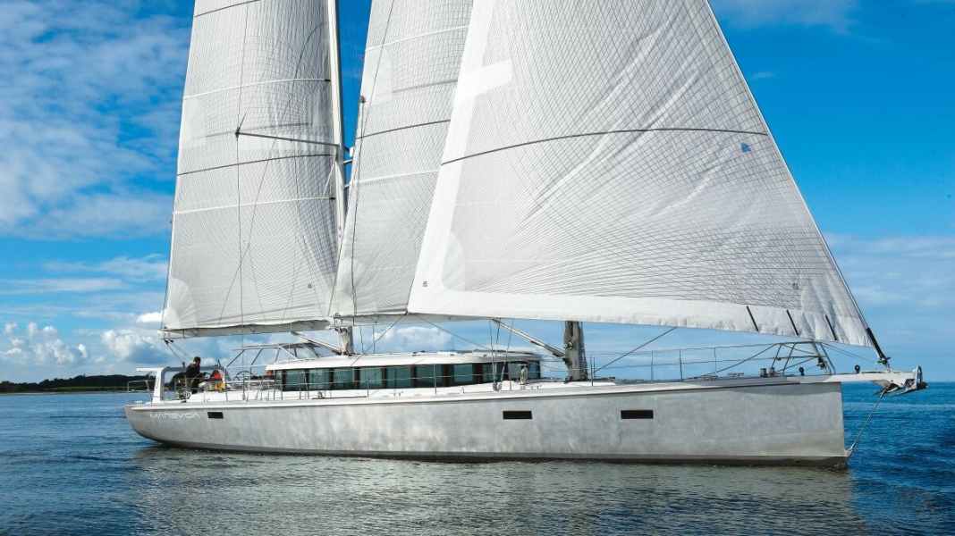 Das besondere Boot: Das Motorboot, dem Segeln liegt