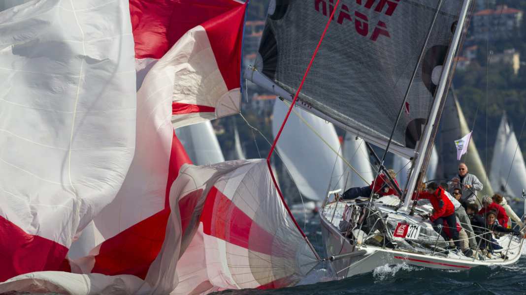 Barcolana: Das Volksfest unter Segeln