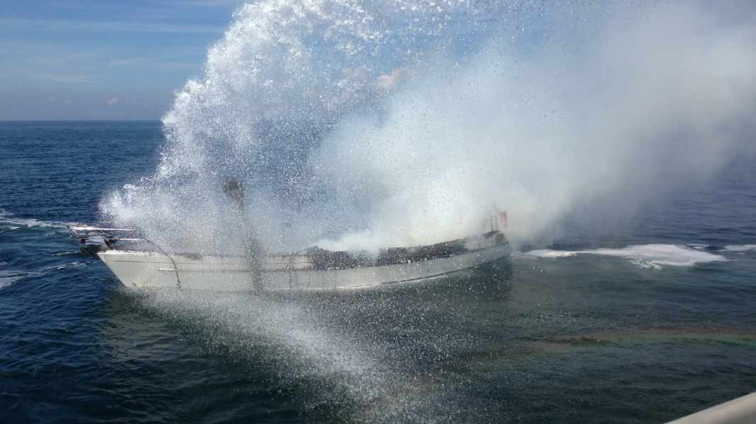 Antincendio: Incendio in mare: cosa fare in caso di incendio