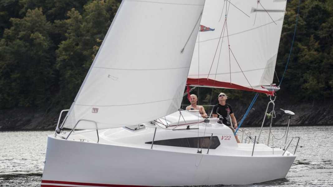 Small cruiser test: Viko S22: sobering results