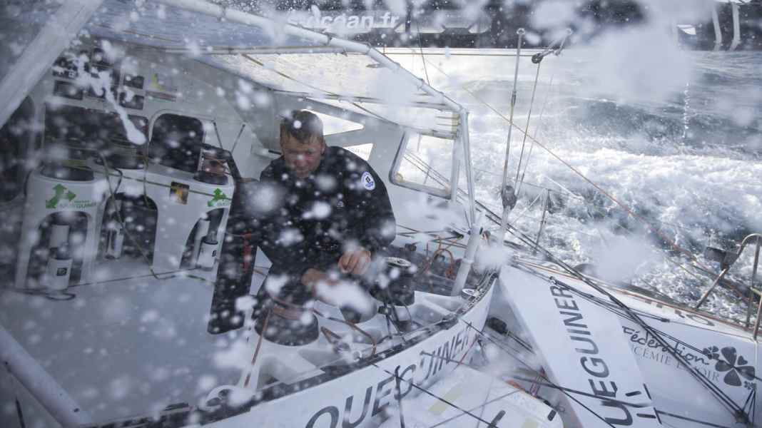 Vendée Globe: Turning round for the monster storm
