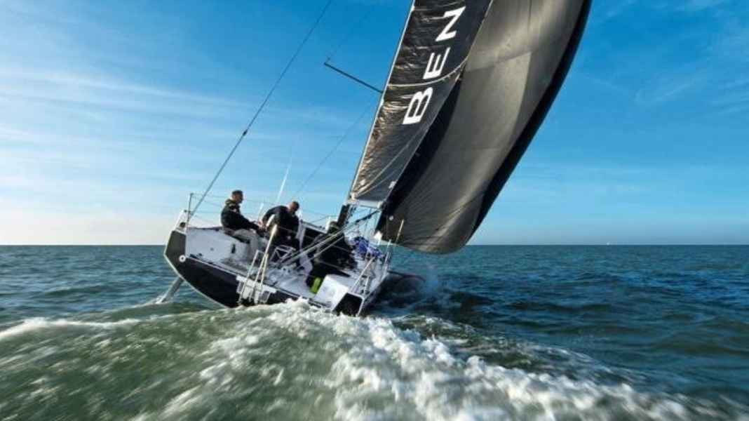 Beneteau Figaro 3: Fabelpreis für den Großserien-Foiler? Na ja, fast!