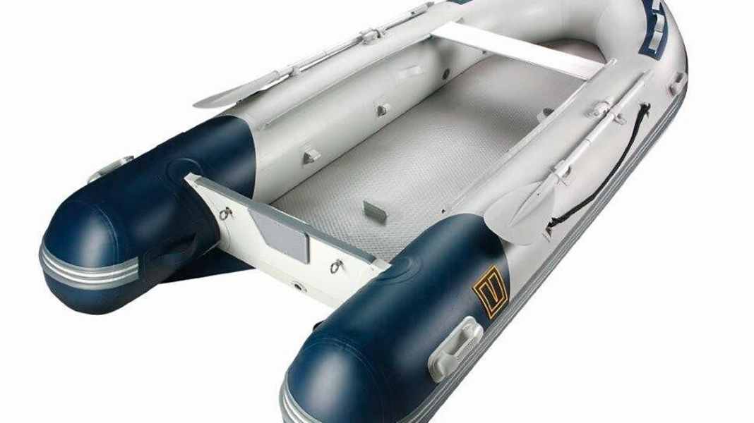 Dinghies: Unequal trio