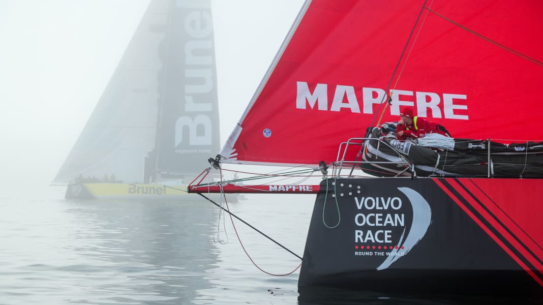 Volvo Ocean Race: Mapfre wins the battle of nerves in the fog off Newport