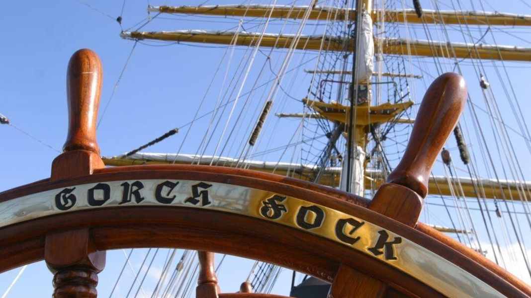 Großsegler: Kostenexplosion zum Trotz: "Gorch Fock" wird weiter saniert
