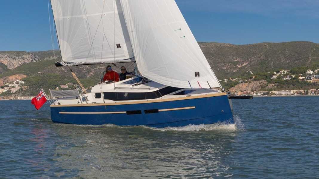 YACHT-Test: Neuer Motorsegler: Coast 250 von Swallow Yachts