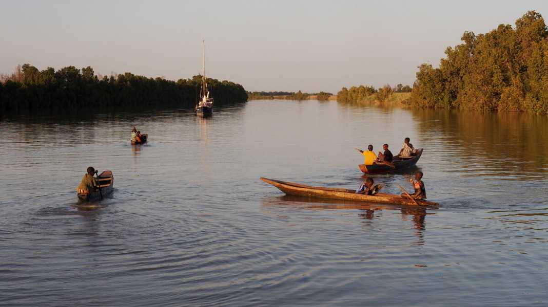 Blue Water Blog: Adventure Africa: Travelling on the Gambia River