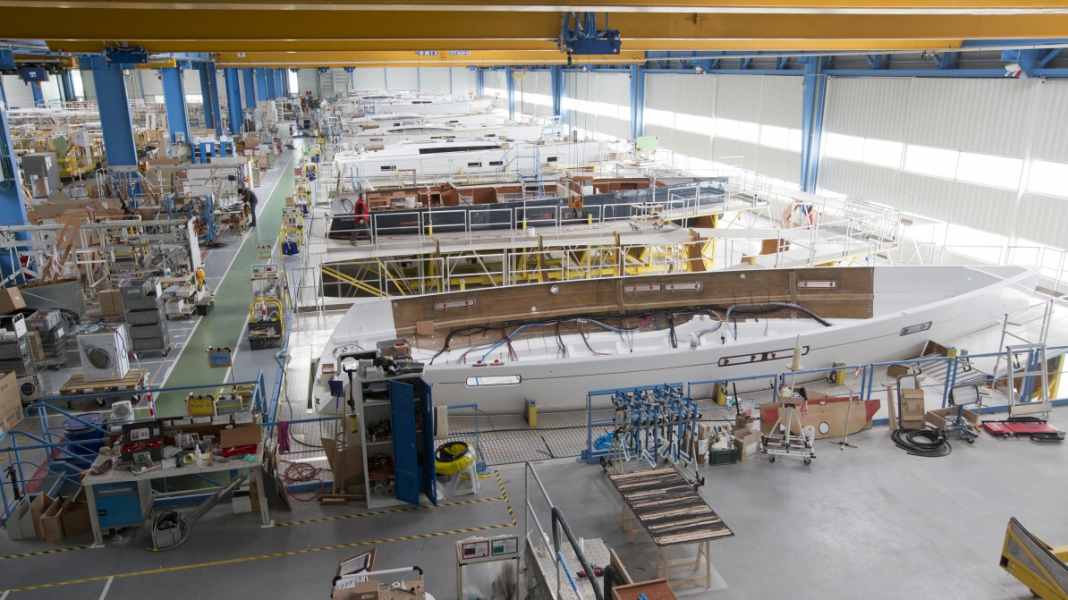 Virus Corona : arrêt sur les chaînes de production. Chantiers navals en mode "lockdown