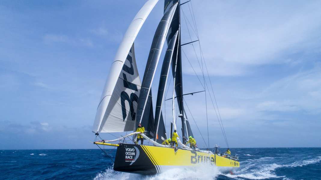 Volvo Ocean Race: The last 180 nautical miles are underway: "Maximum stress on board"