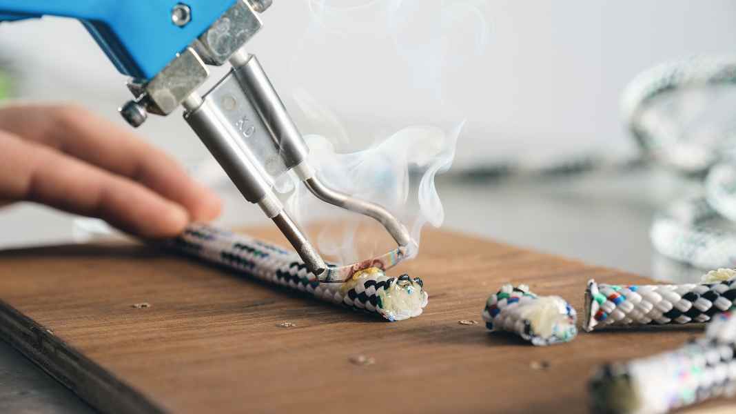 Equipment test: comparison of cordage cutters