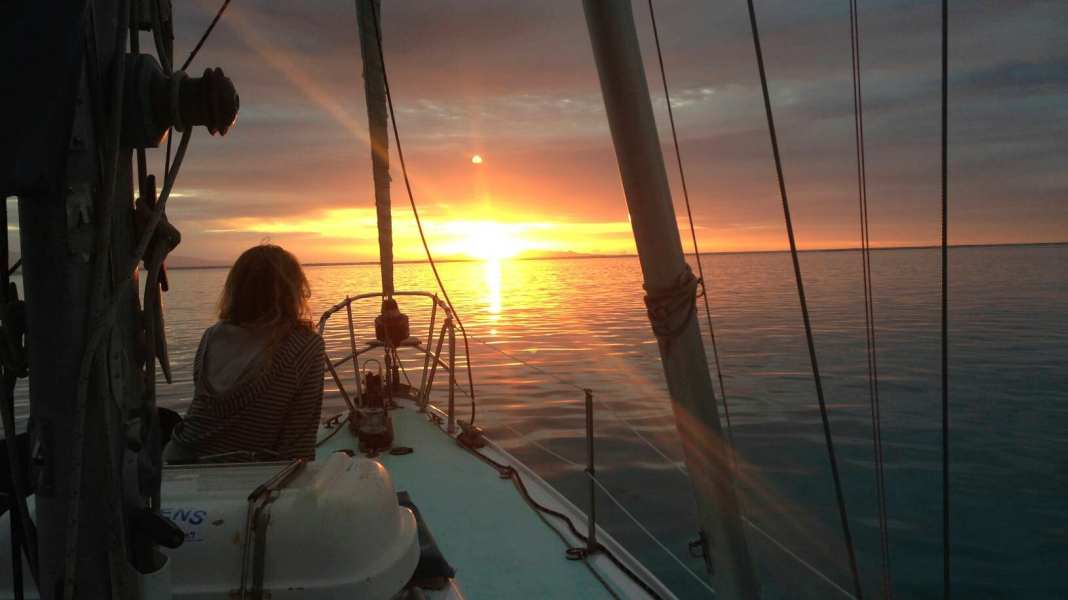 Blue water sailing: Single-handed sailor Liz Clark: "That made me strong"