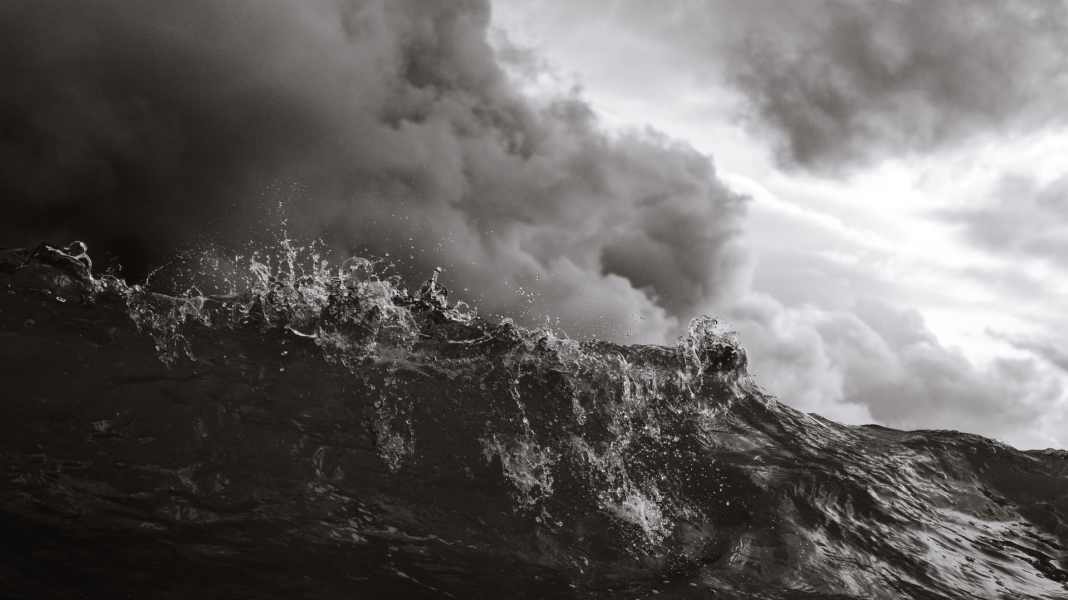 Gale warning: bomb cyclone expected on the coast