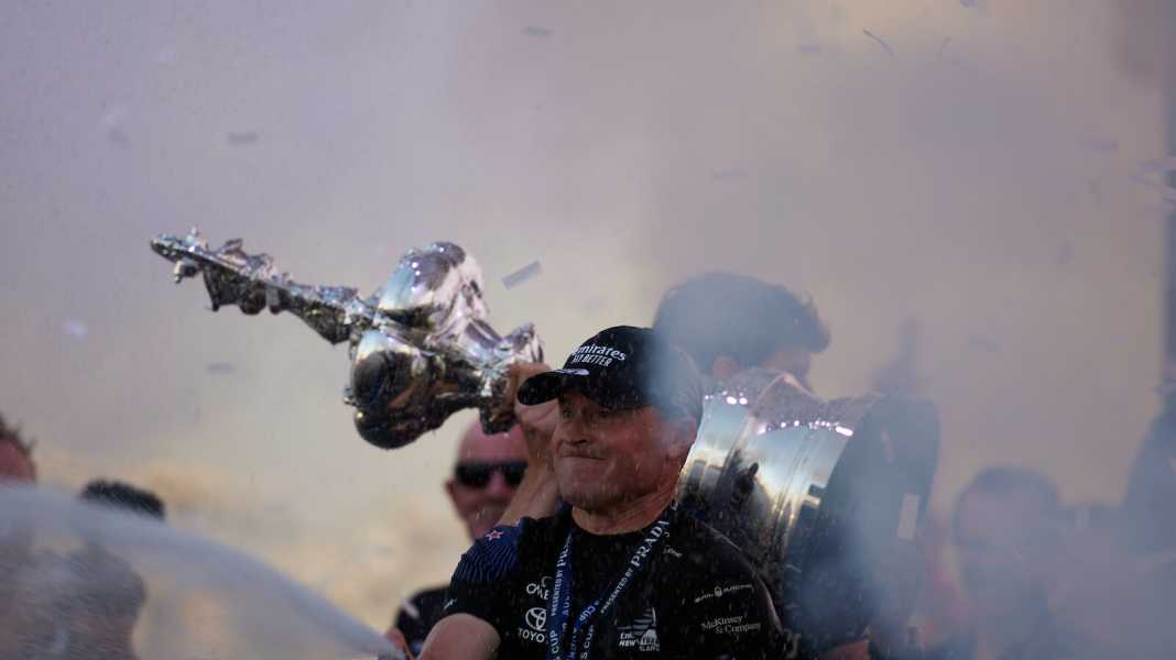 Team New Zealand greift nach Segel-Speedrekord an Land: Speed-Flüsterer Glenn Ashby jagt einen Traum