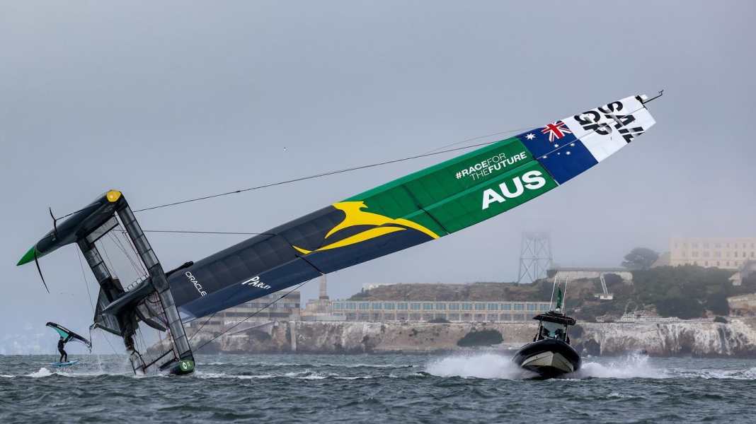 Risiko SailGP: Kenterungen vor San Francisco: "Harter Tag im Büro"