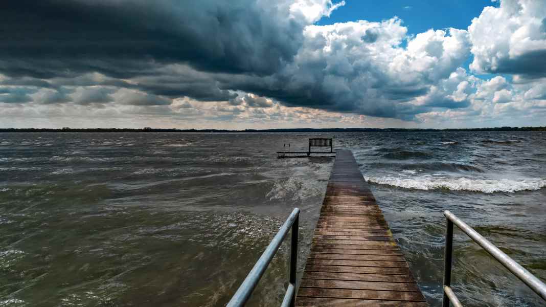 Meteorology episode 1: Which parameters influence the weather for sailors