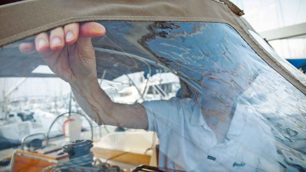 Workshop: Cleaning and waterproofing the sprayhood and tarpaulin correctly
