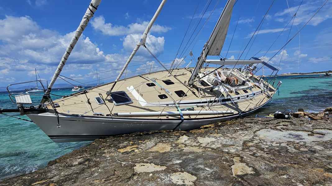 Formentera: How the yachts are salvaged after the storm